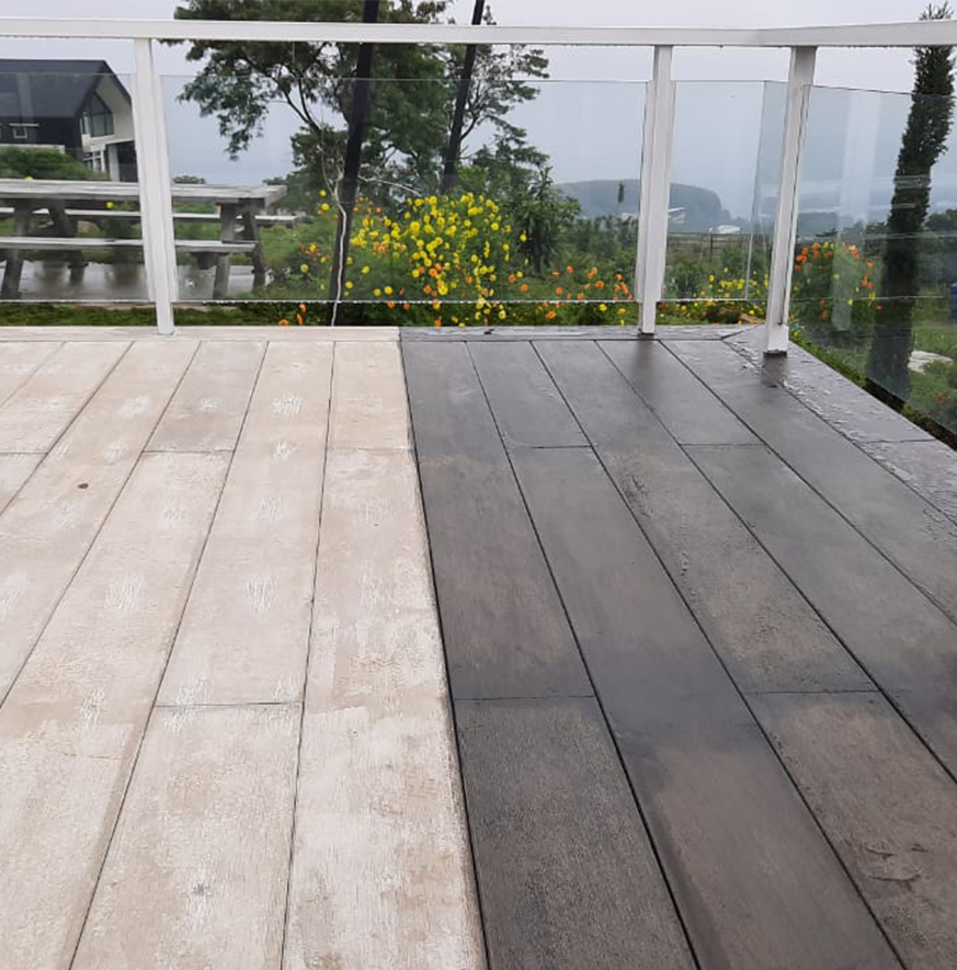 Luxer Deck Application